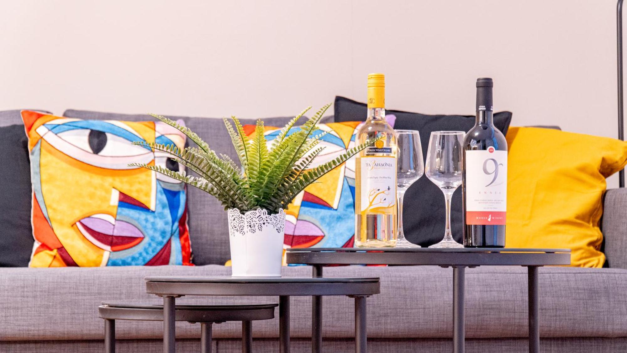 Syntagma Square, 100sqm Luxurious Family Apartment